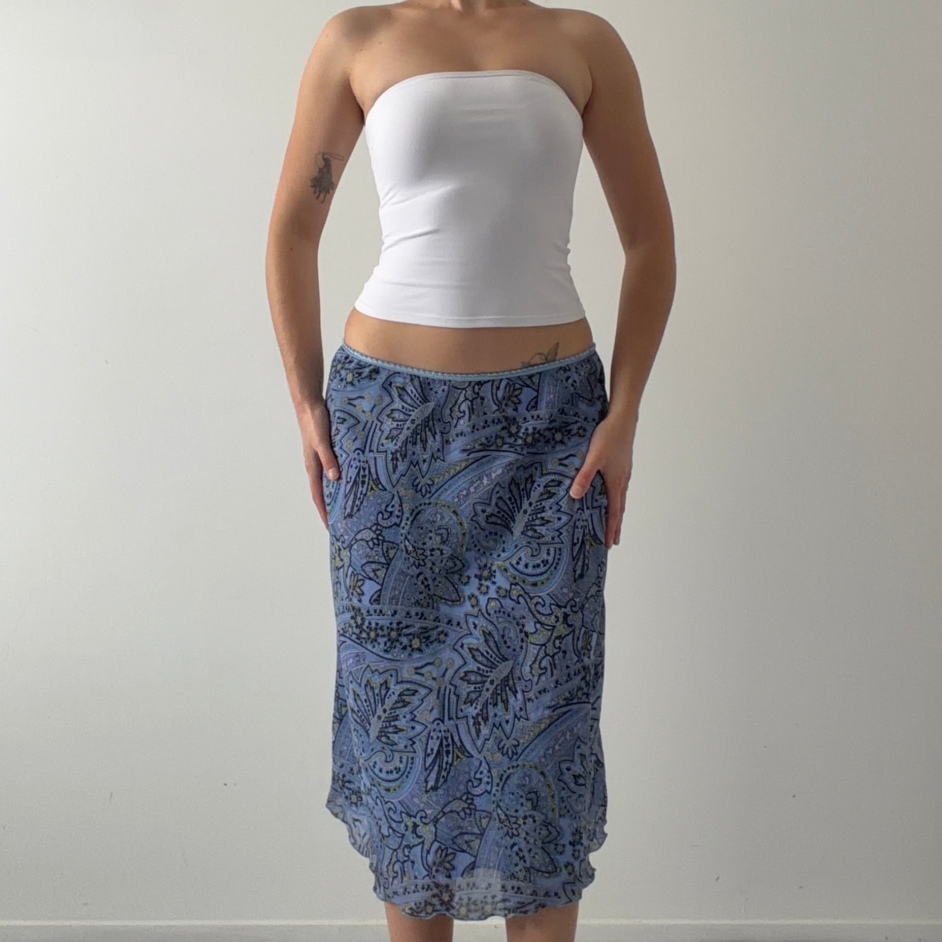 Apostrophe Paisley Midi Skirt | 10-12