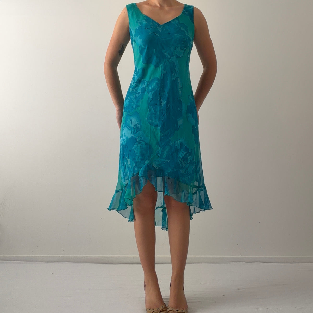 Meghan Matthews Floral Midi Dress | M