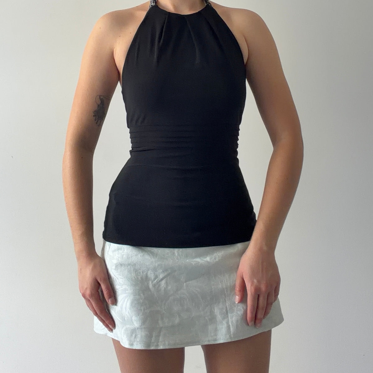 White House | Black Market Halter Top | S