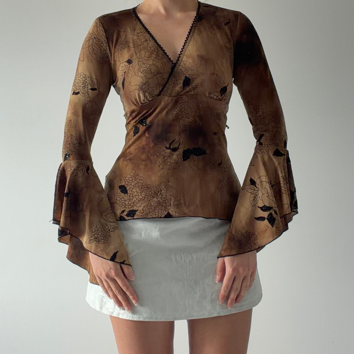 00s Forever 21 Bell Sleeve Top | M