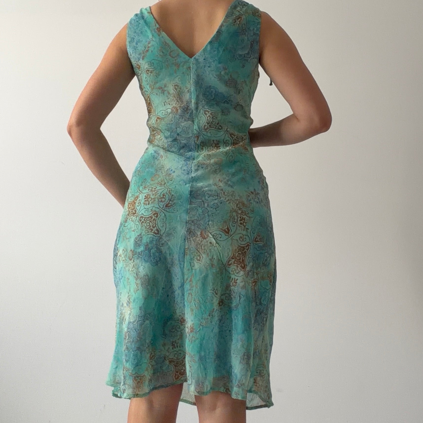 Breakin Loose Babydoll Midi Dress | 10-12