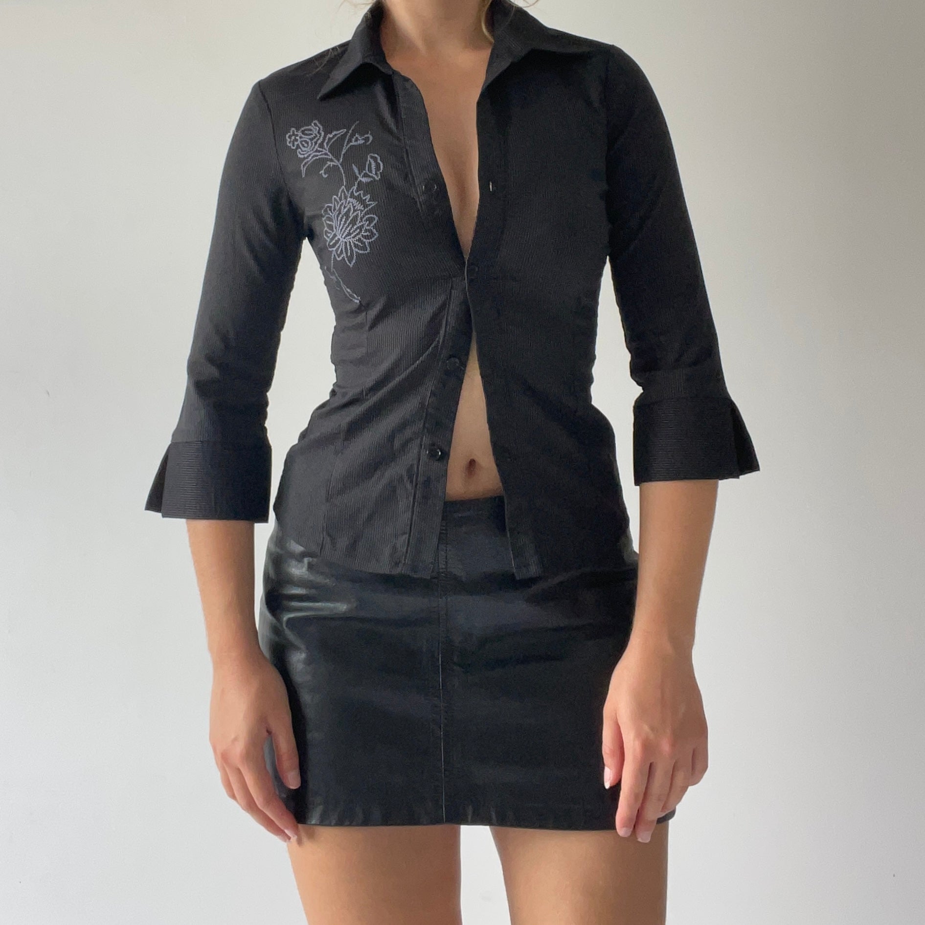 Pagani Fitted Shirt Top | Made in NZ | XS