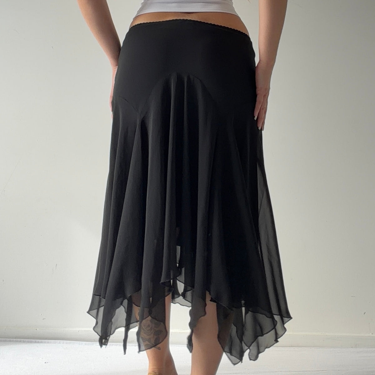 Caroline Morgan Asymmetric Midi Skirt | S-M