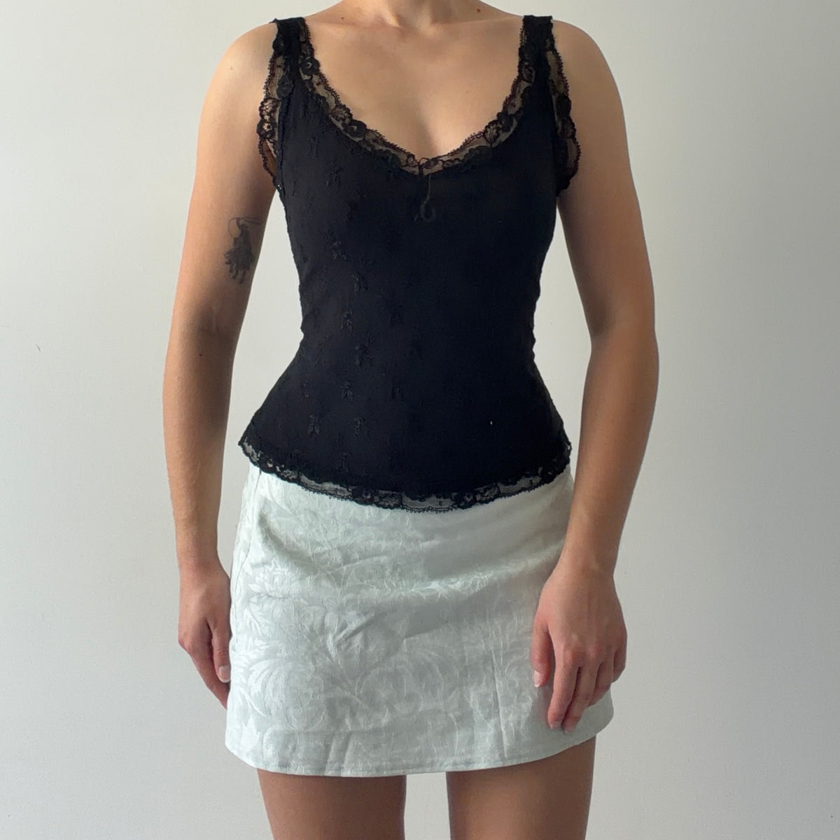 Arianne Embroidered Lace Cami | M