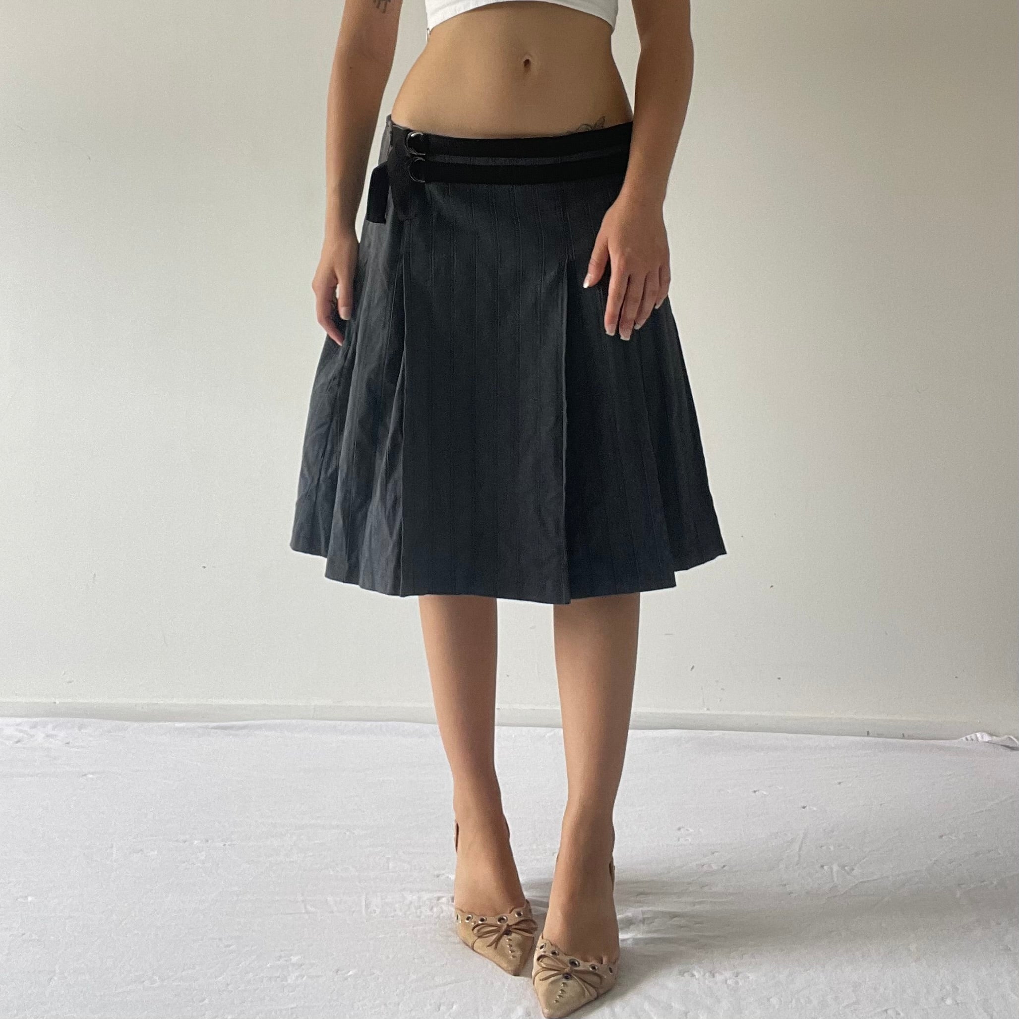 Cue Pleat Midi Skirt | 10-12