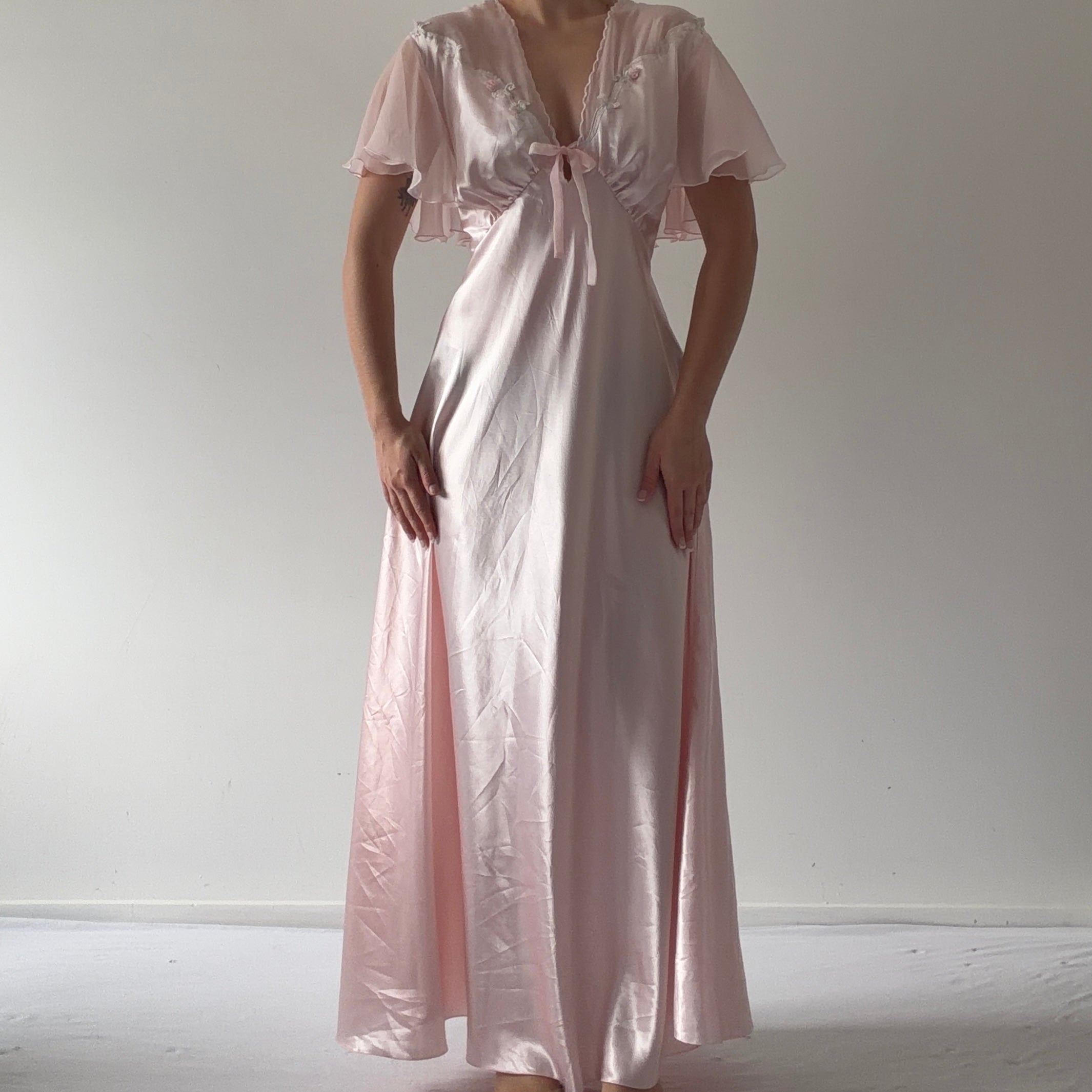 Victoria's Secret Gold Label Satin Maxi | M