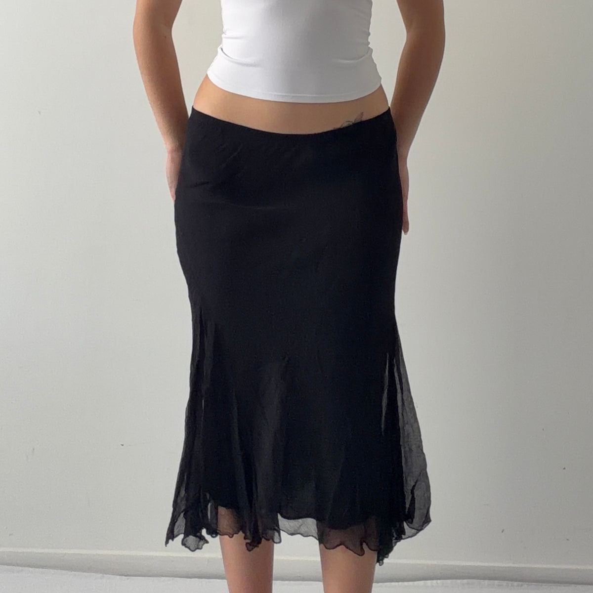 Casual Studio Silk Midi Skirt | 10-12