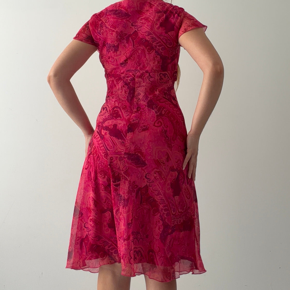 B Smart Paisley Midi Dress | M