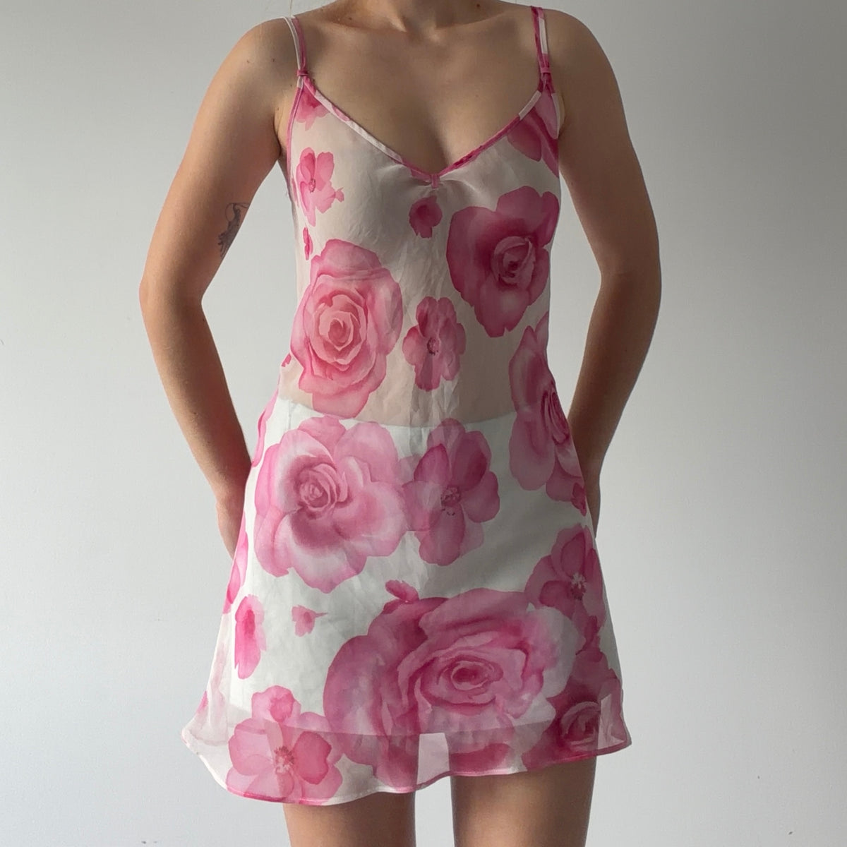 Jones New York Rose Slip | M