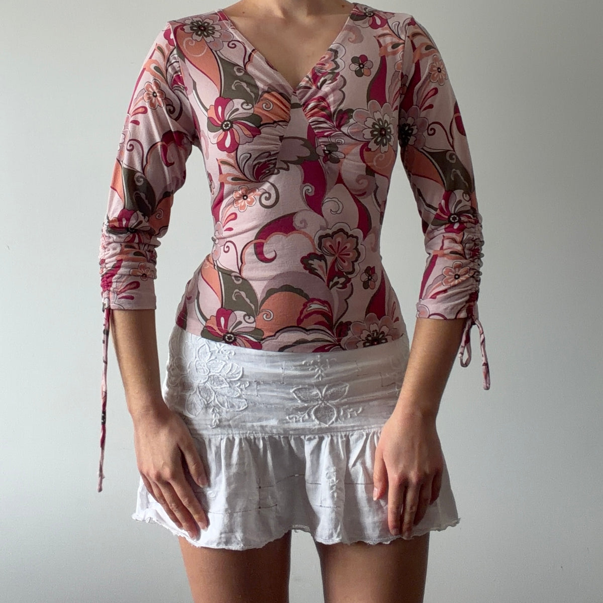 No Boundaries Floral Top | 8-10