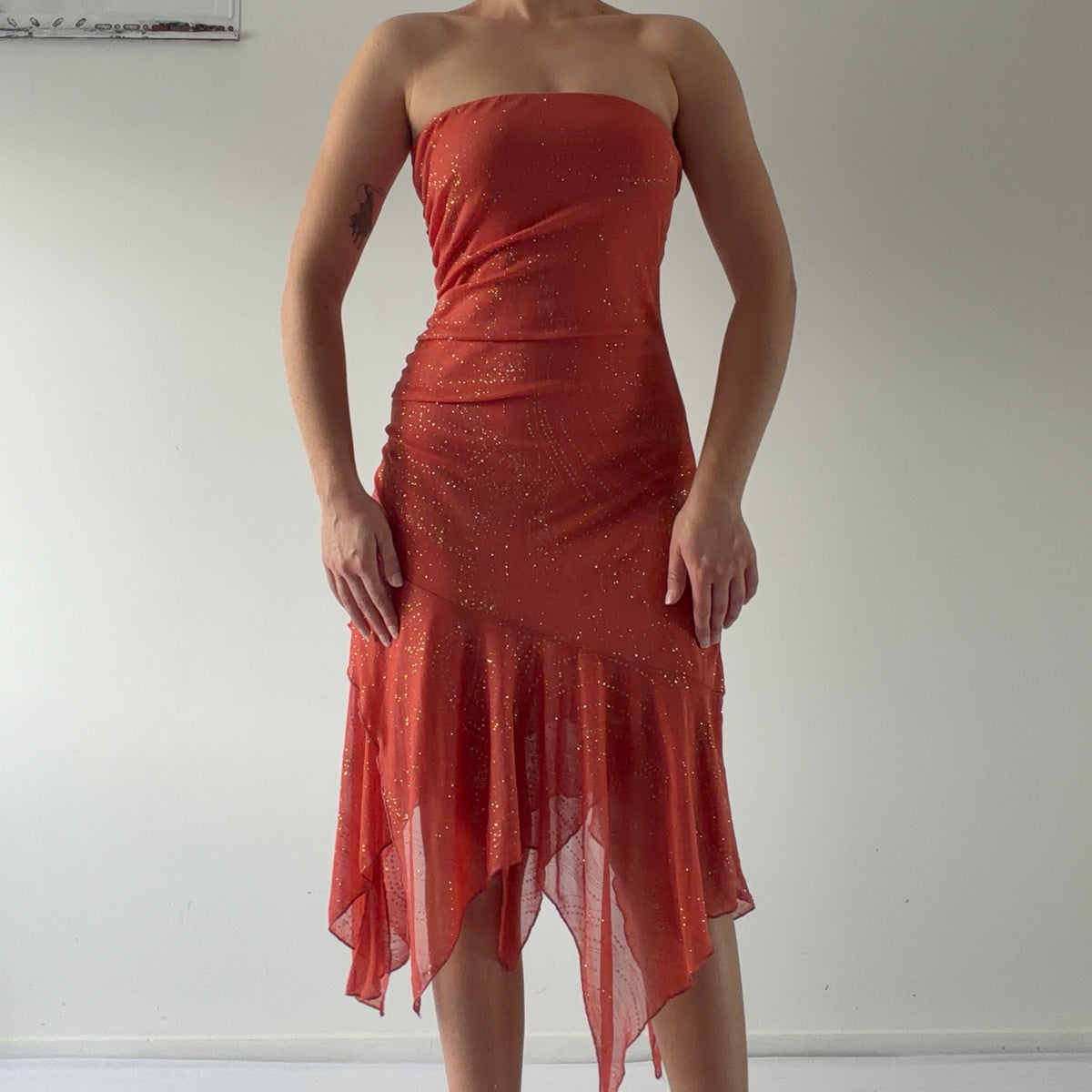 Kitty Strapless Asymmetric Dress | M