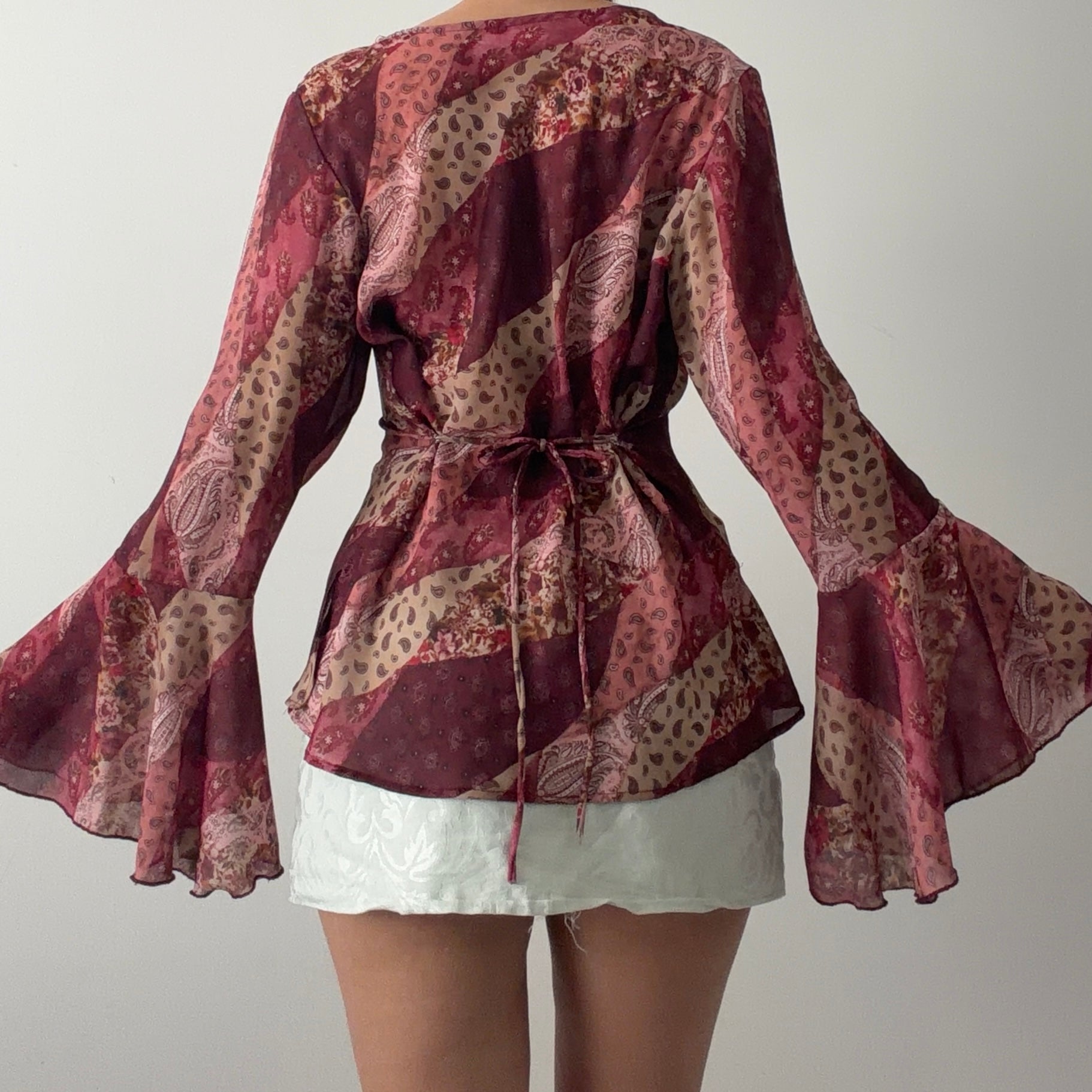 Eye Candy Bell Sleeve Top | L-XL