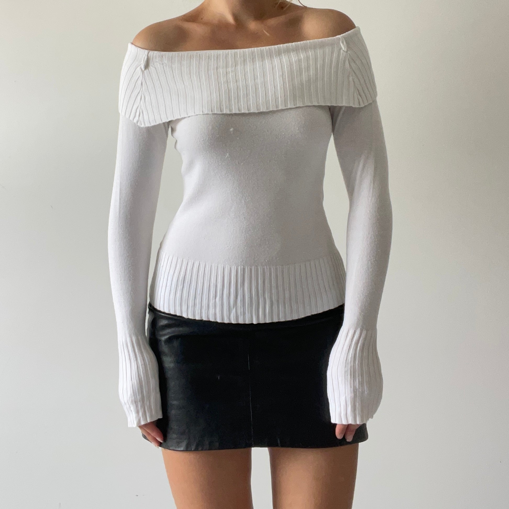Saint Tropez Off the Shoulder Top | 8-10