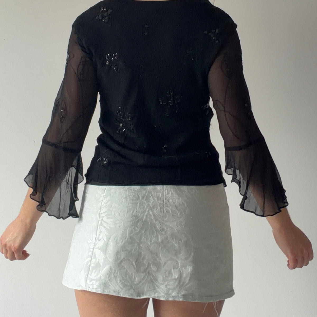 Silk Land Beaded Bell 3/4 Sleeve Top | M-L