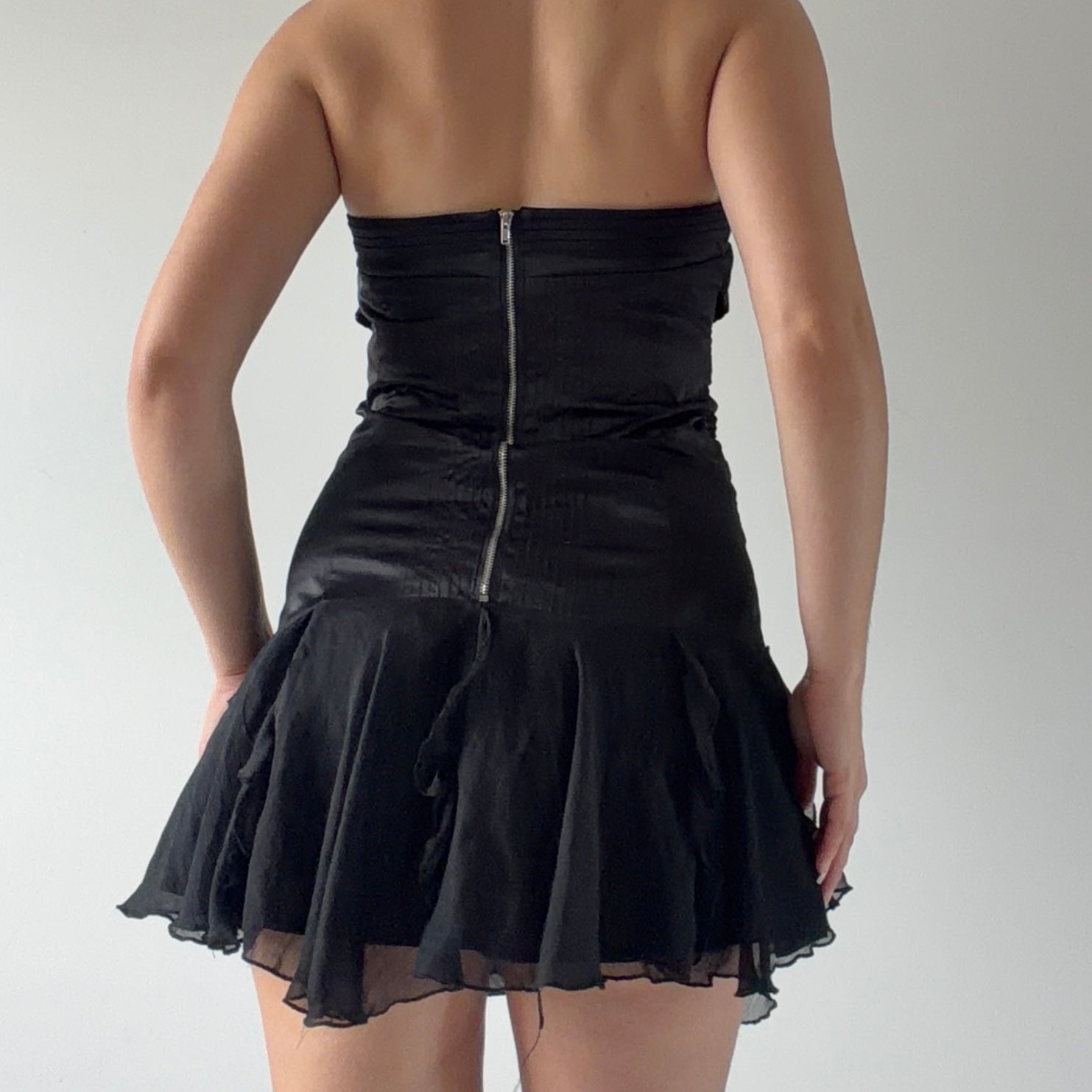 Urban Behaviour Strapless Satin Mini Dress | M