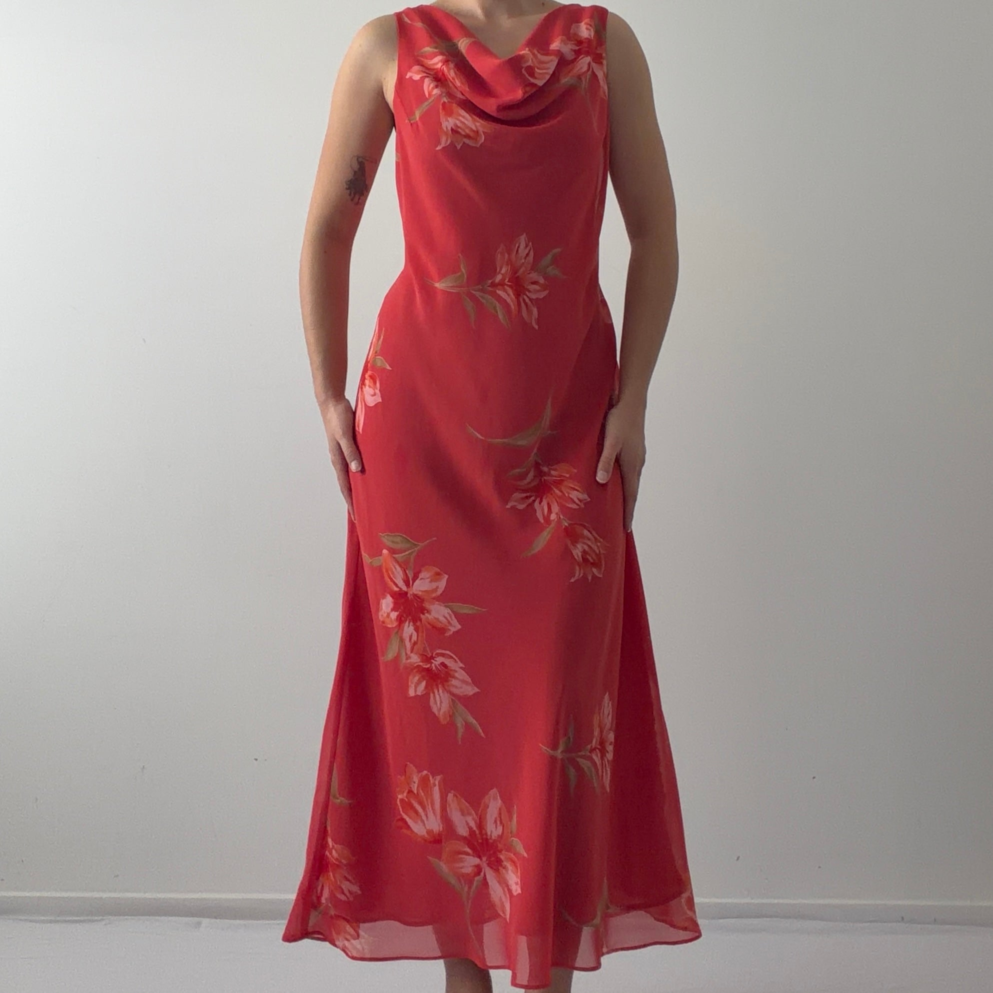 Studio I Cowl Maxi Dress | L