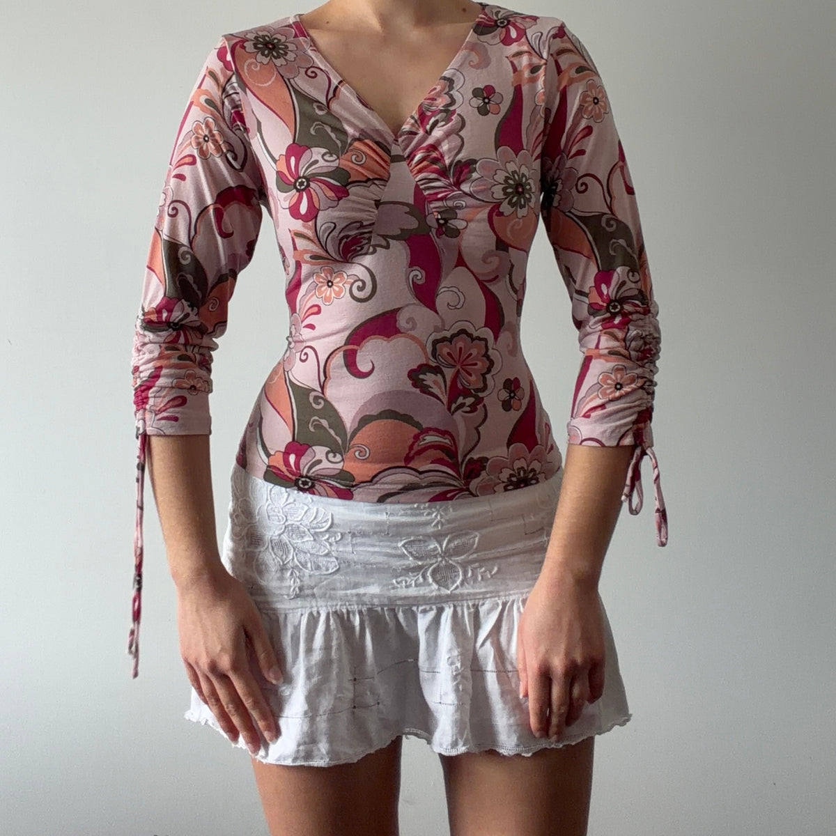 No Boundaries Floral Top | 8-10