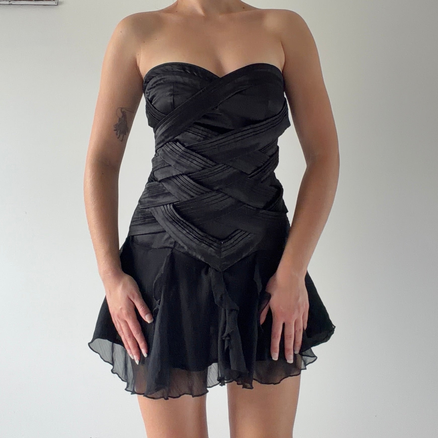 Urban Behaviour Strapless Satin Mini Dress | M