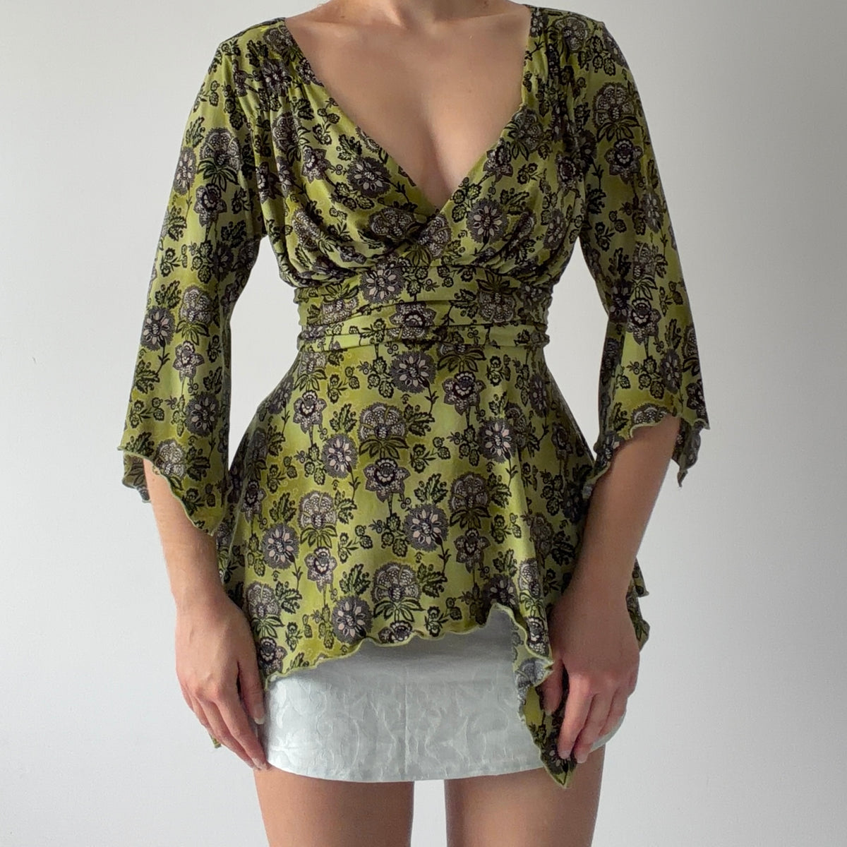 j.t.b Fairy Handkerchief Top | M