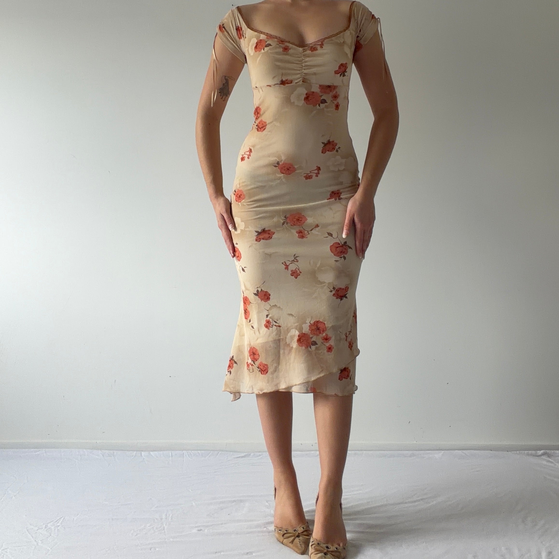 Inexplicable Milkmaid Midi Dress | XS