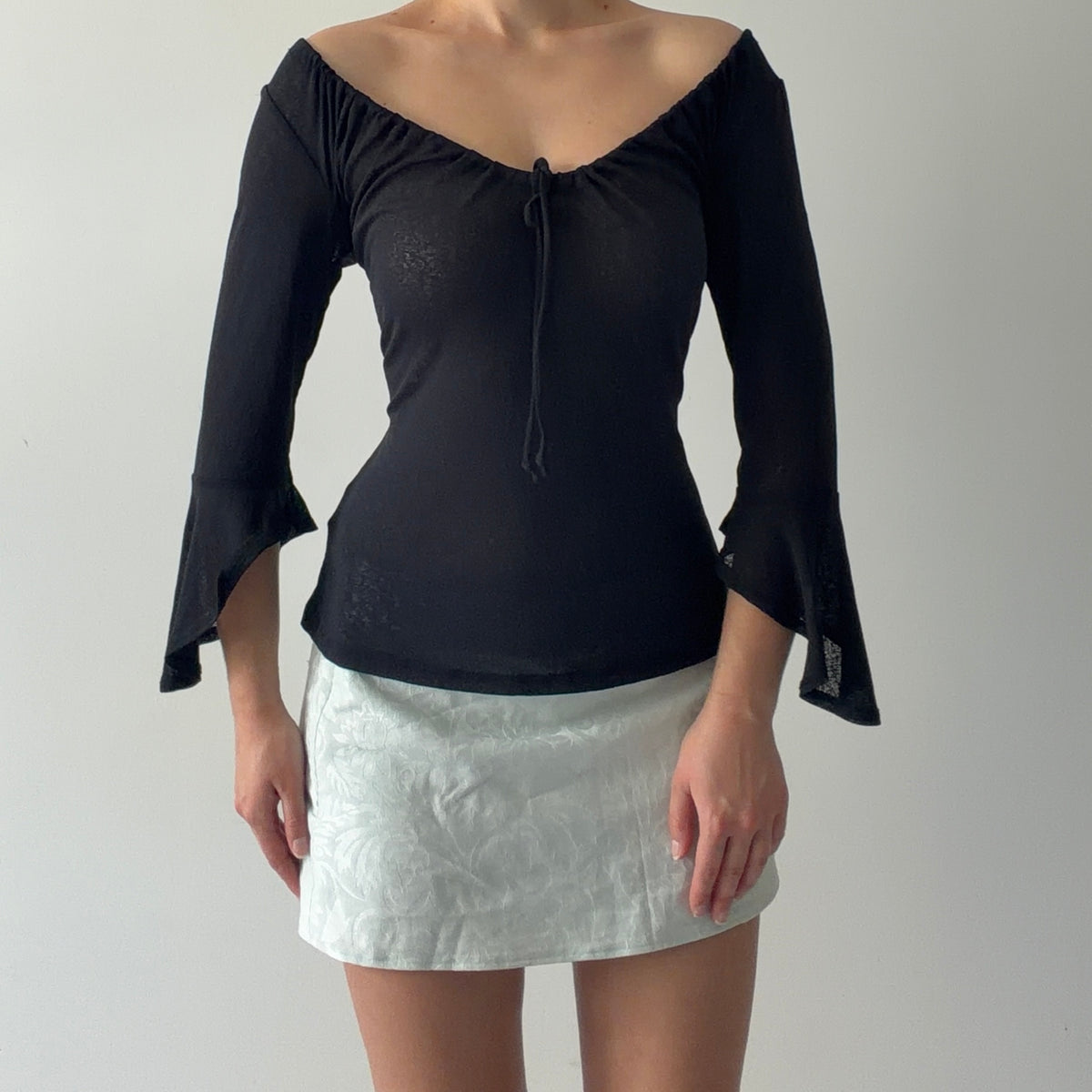 Eyeshadow 3/4 Sleeve Ruffle Top | L