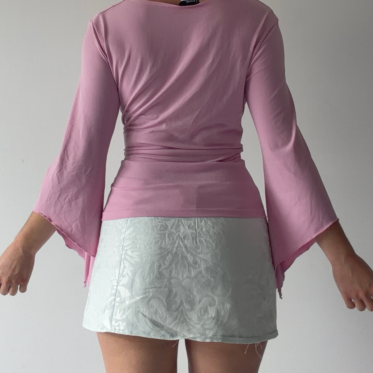 Degaś USA Bell Sleeve Top | L-XL