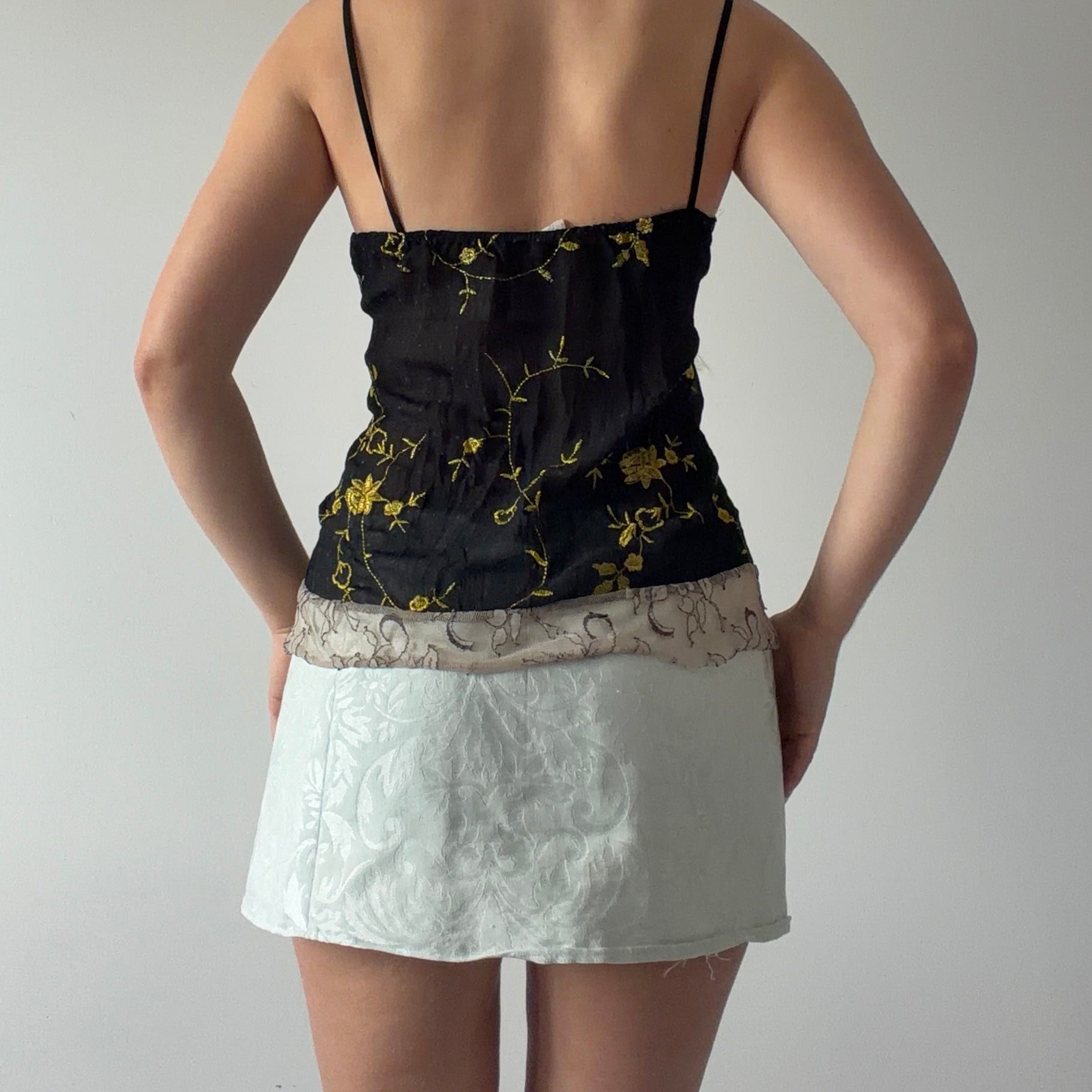 True Light Embroidered Cami Top | M