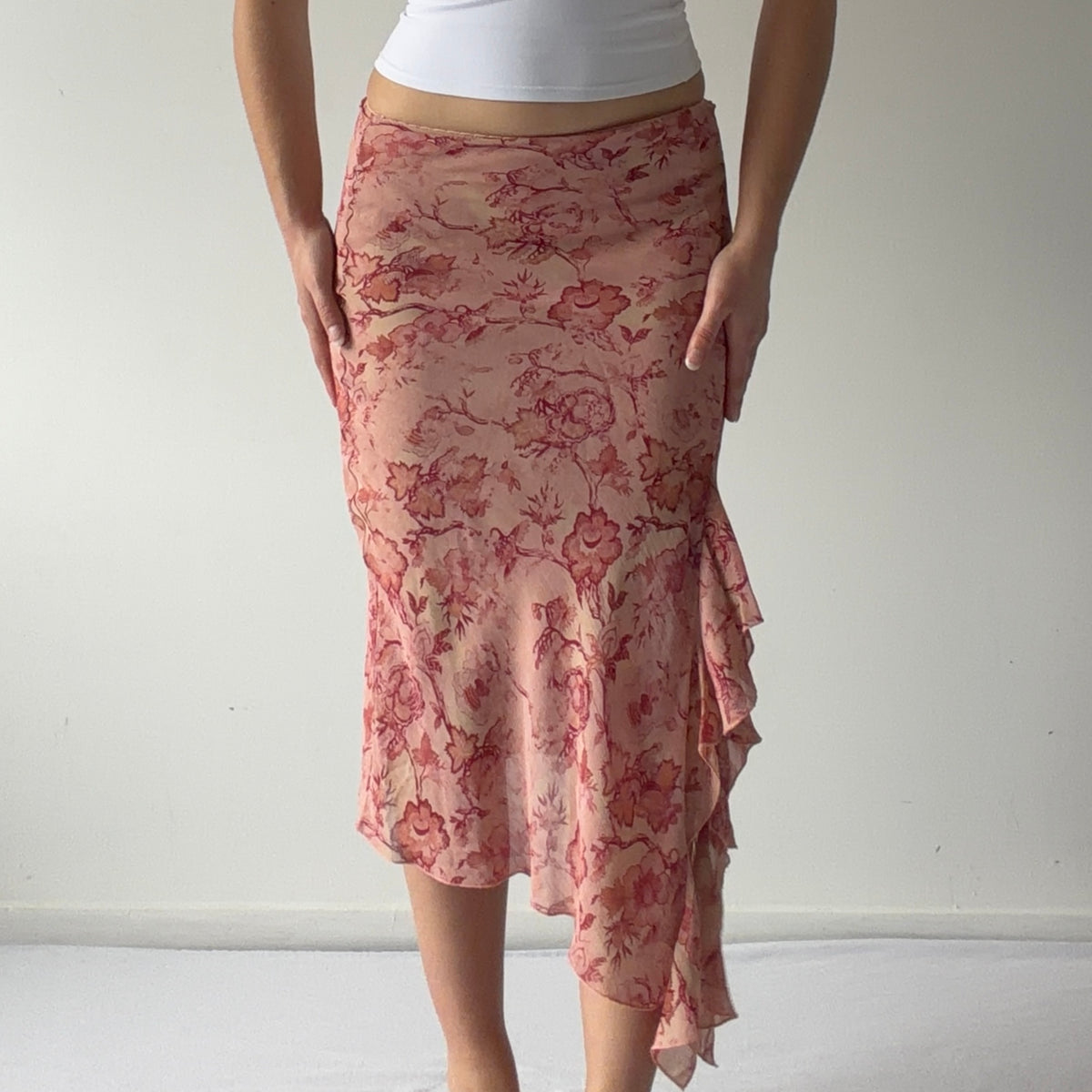 Ici & Maintenant Ruffle Midi Skirt | XS