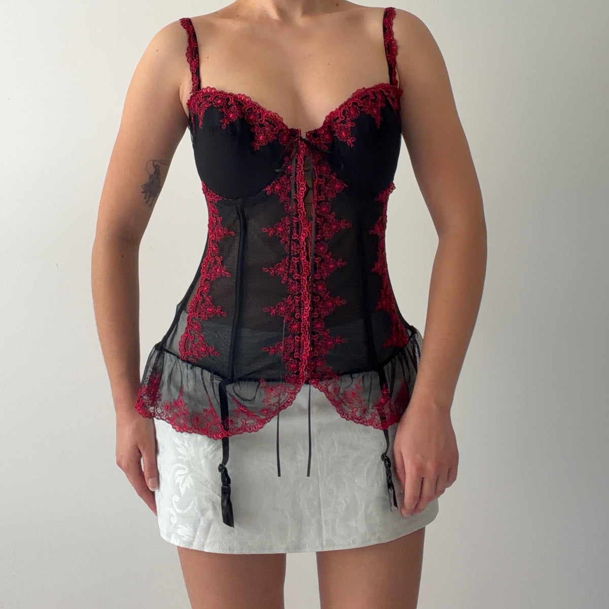 La Vie En Rose Lace Corset | 14-16