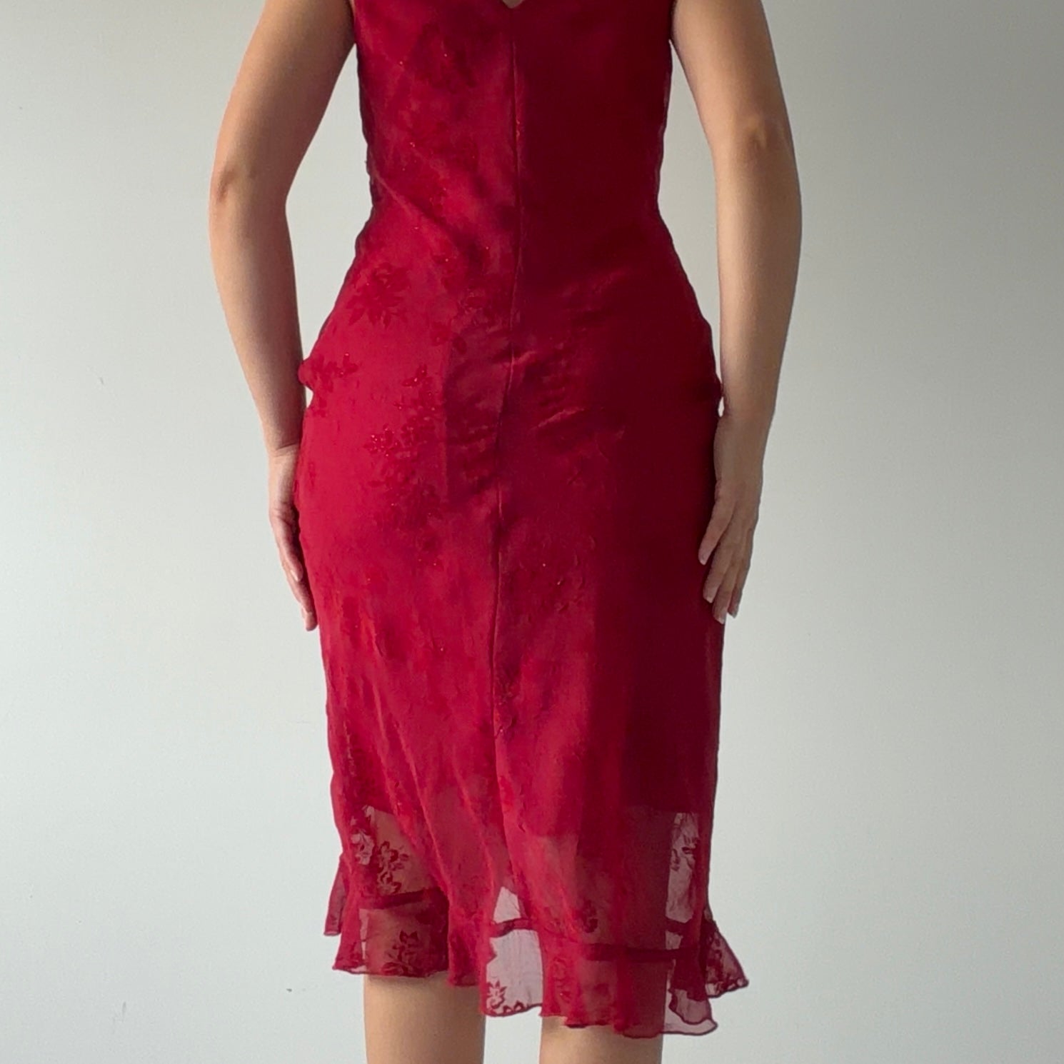Ruby Rox Rose Midi Dress | M