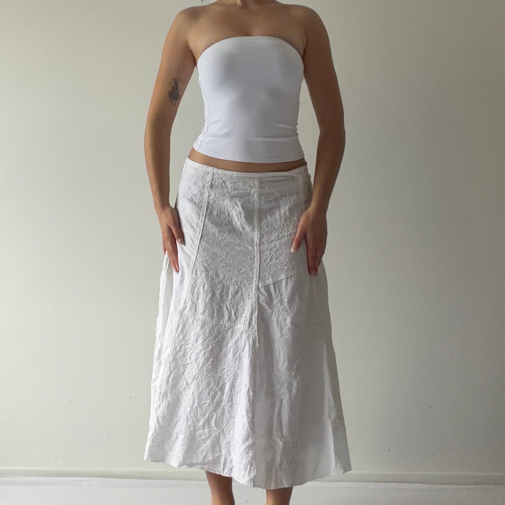 Chicos Emroidered Skirt | 10-12