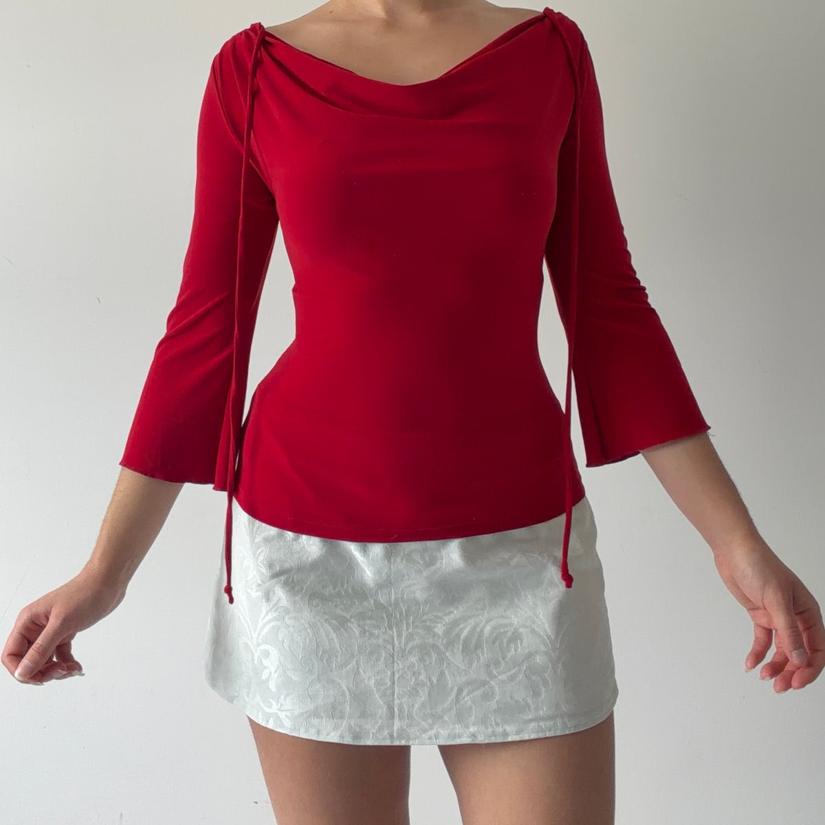 D Touch Cowl Bell Sleeve Top | S-M