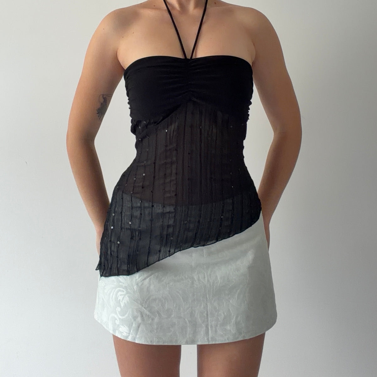 Sirens Sequin Halter Cami | M