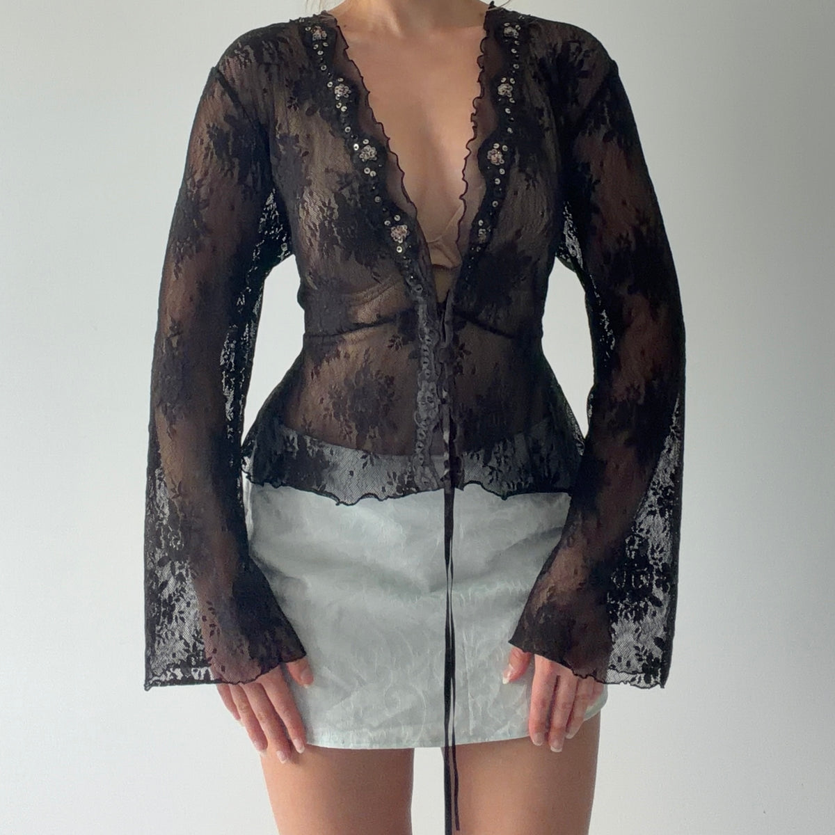 New York & Company Lace Bell Sleeve | Cream | M-L