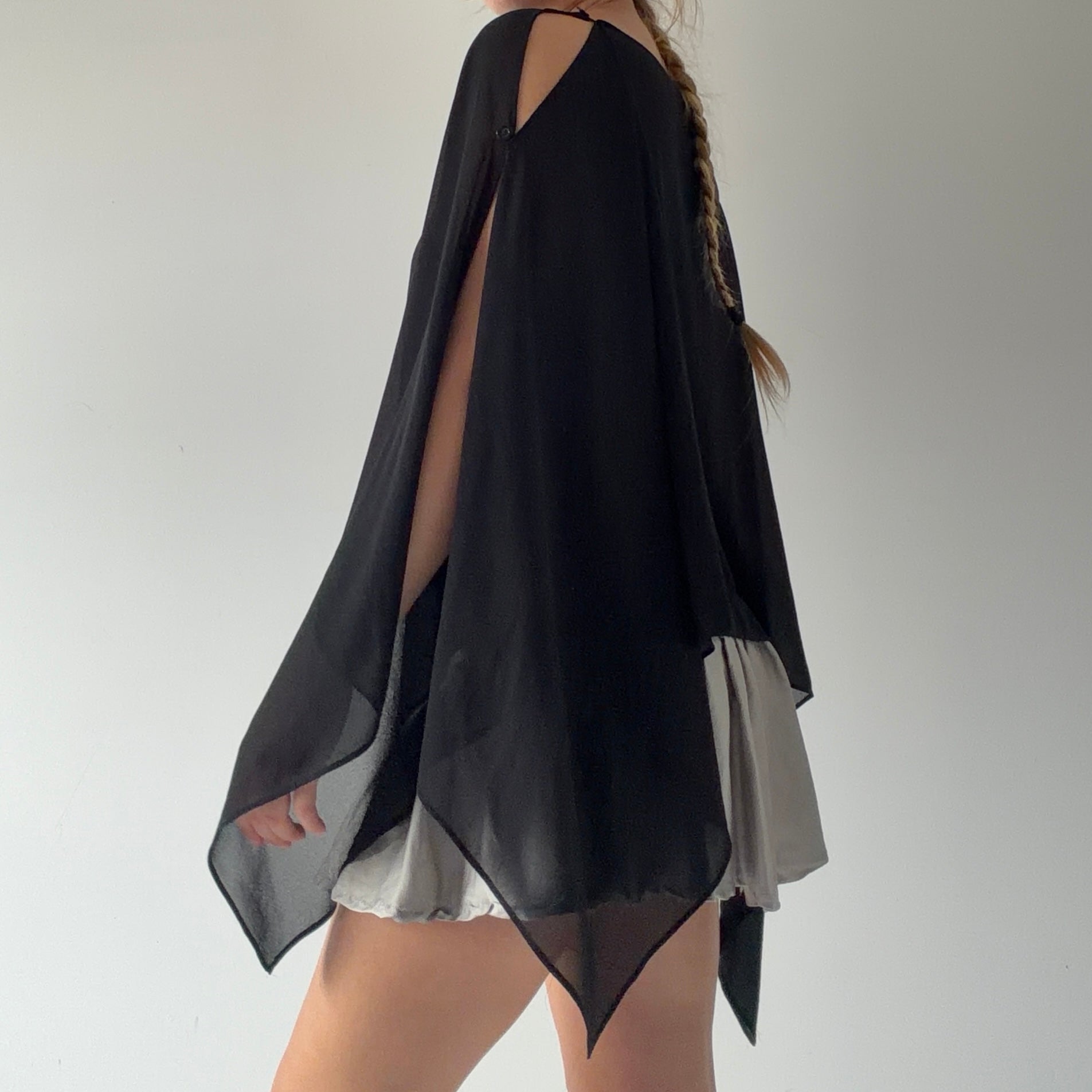 Person-elle Poncho Top | OS