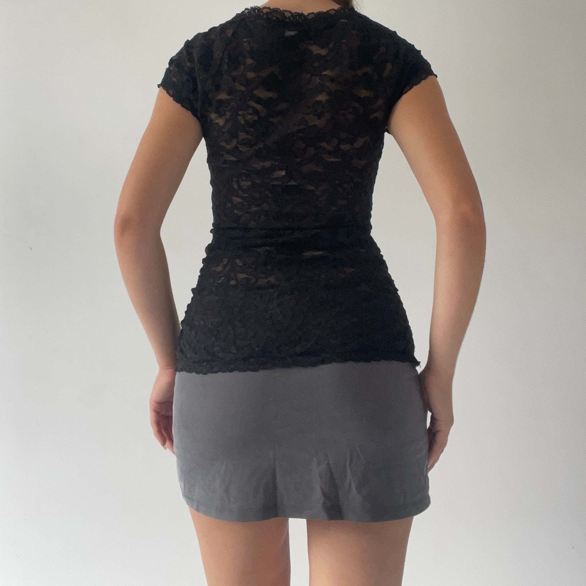 Moda International Lace Top | S