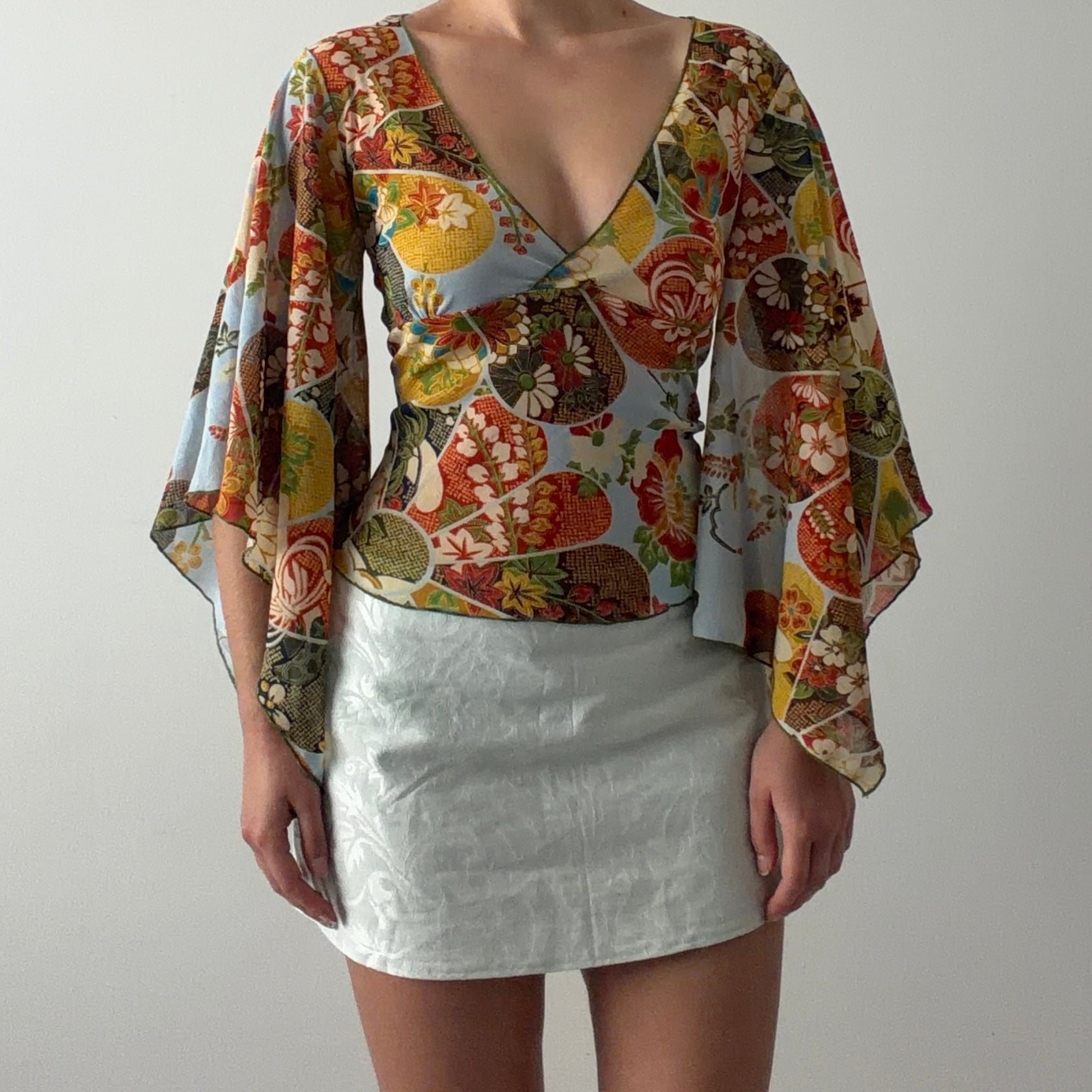 Oboe Flared Bell Sleeve Top | 8-10