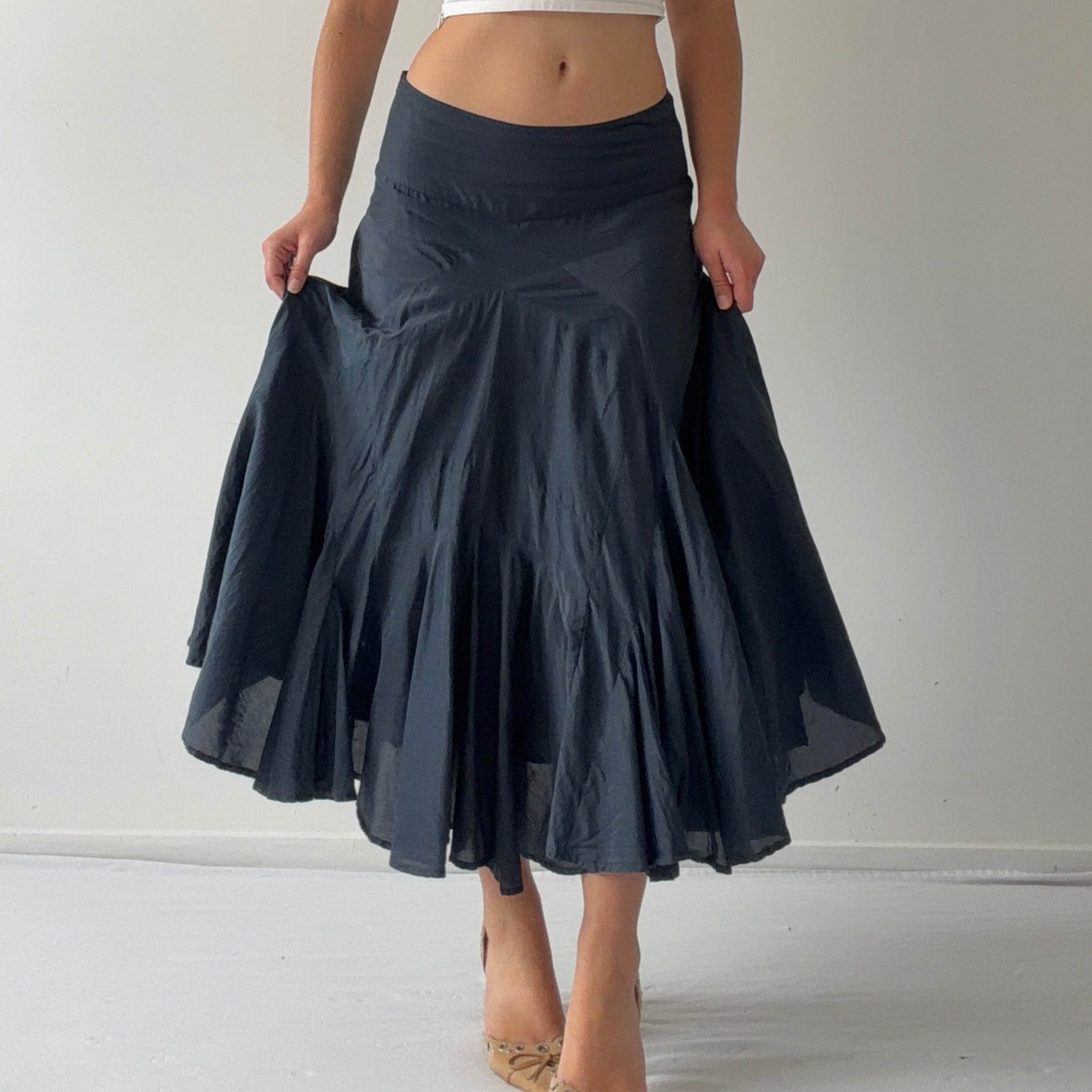 Jacqui E Silk Midi Skirt | 6-8