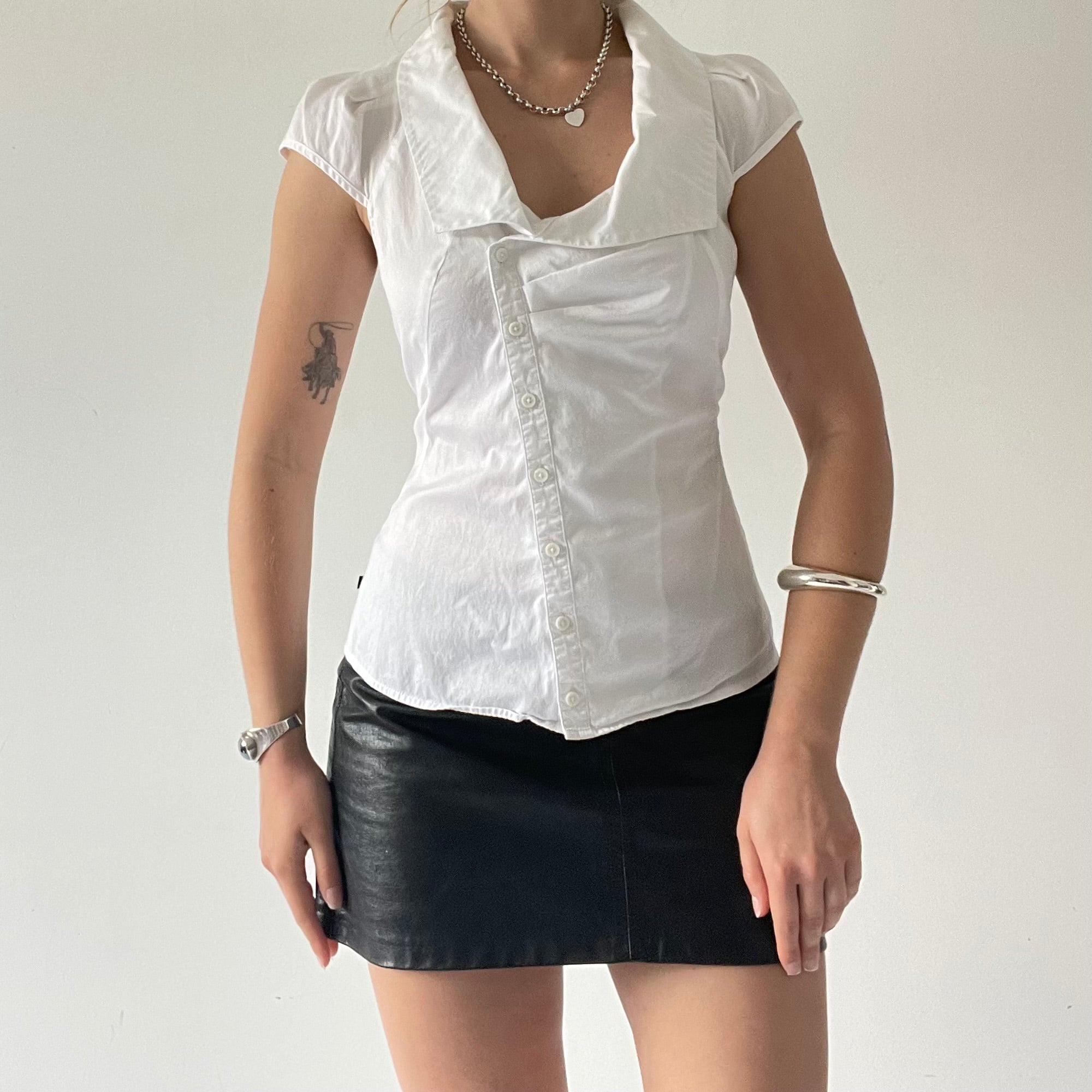 Cue Asymmetrical Button Up Top | 8-10