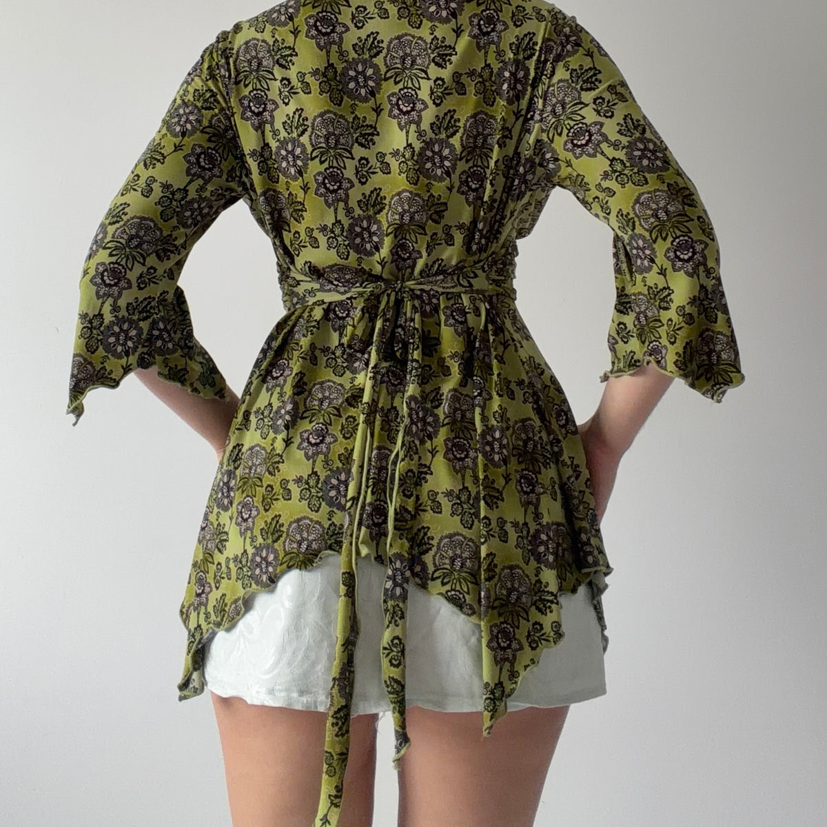 j.t.b Fairy Handkerchief Top | M