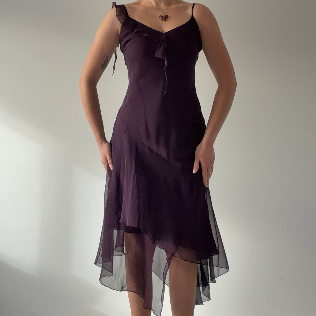 Syndicate Ruffle Midi Dress | XS-S