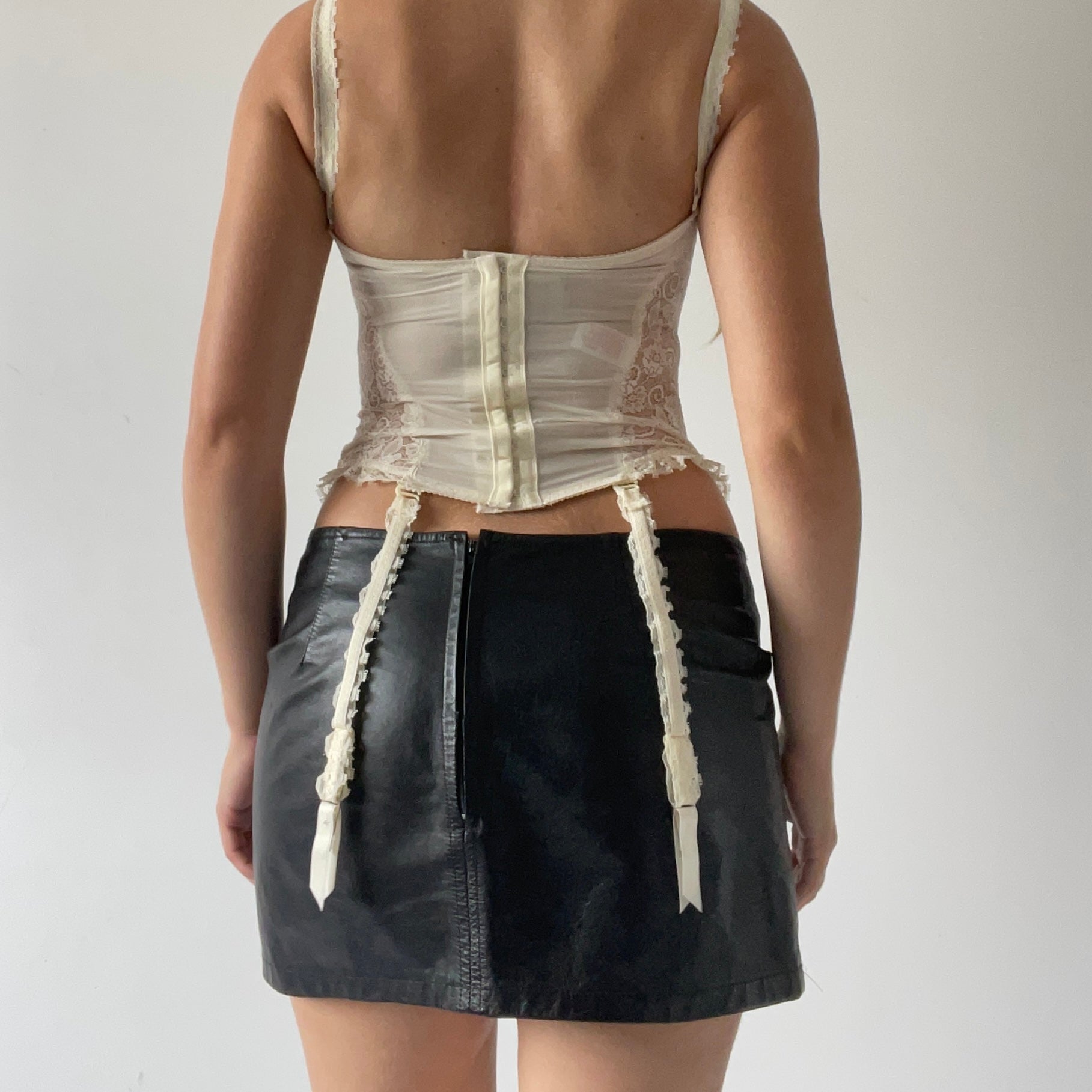Lady Marlene Lace Corset | 6-8