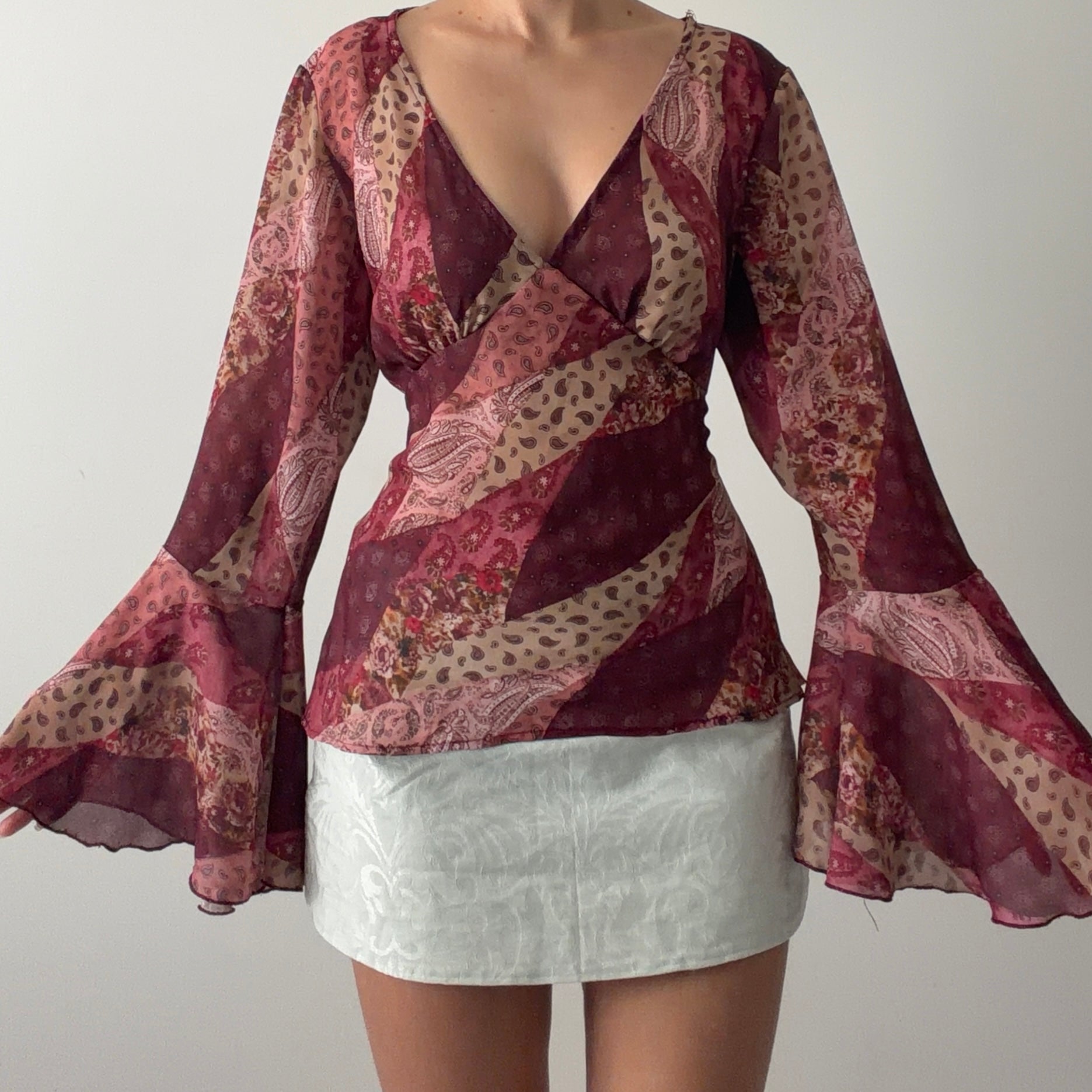Eye Candy Bell Sleeve Top | L-XL