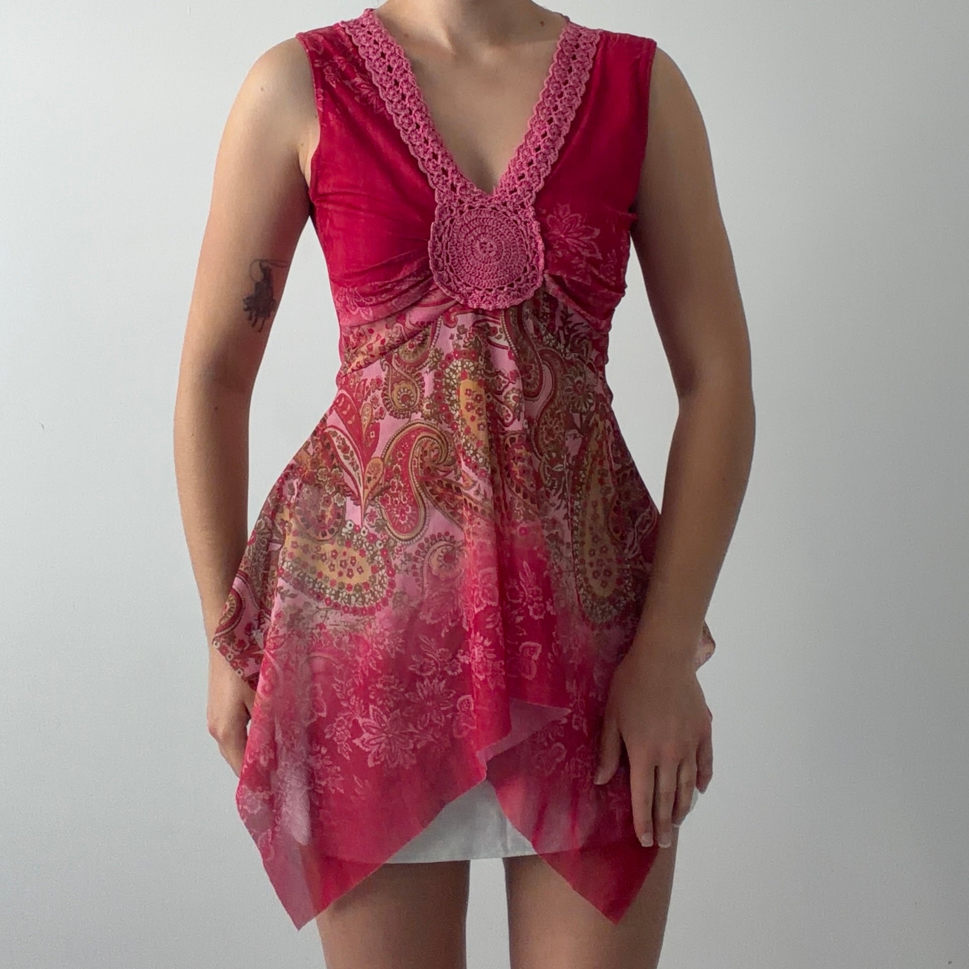 Exquss's Paris Asymmetric Cami | S