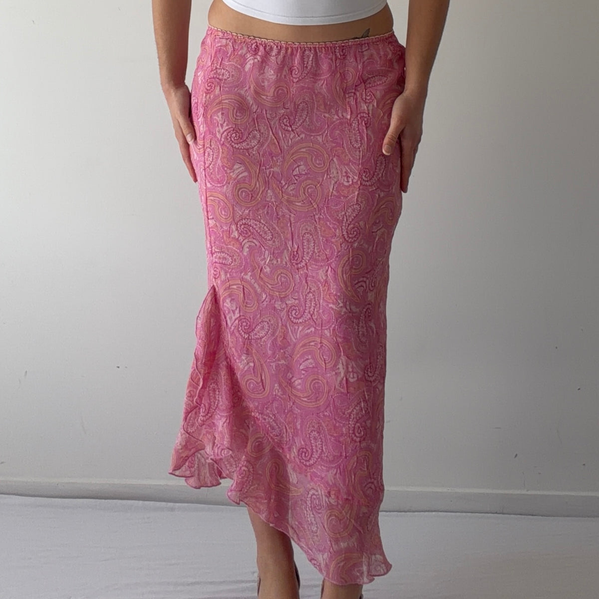 Worthington Paisley Ruffle Midi Skirt | M