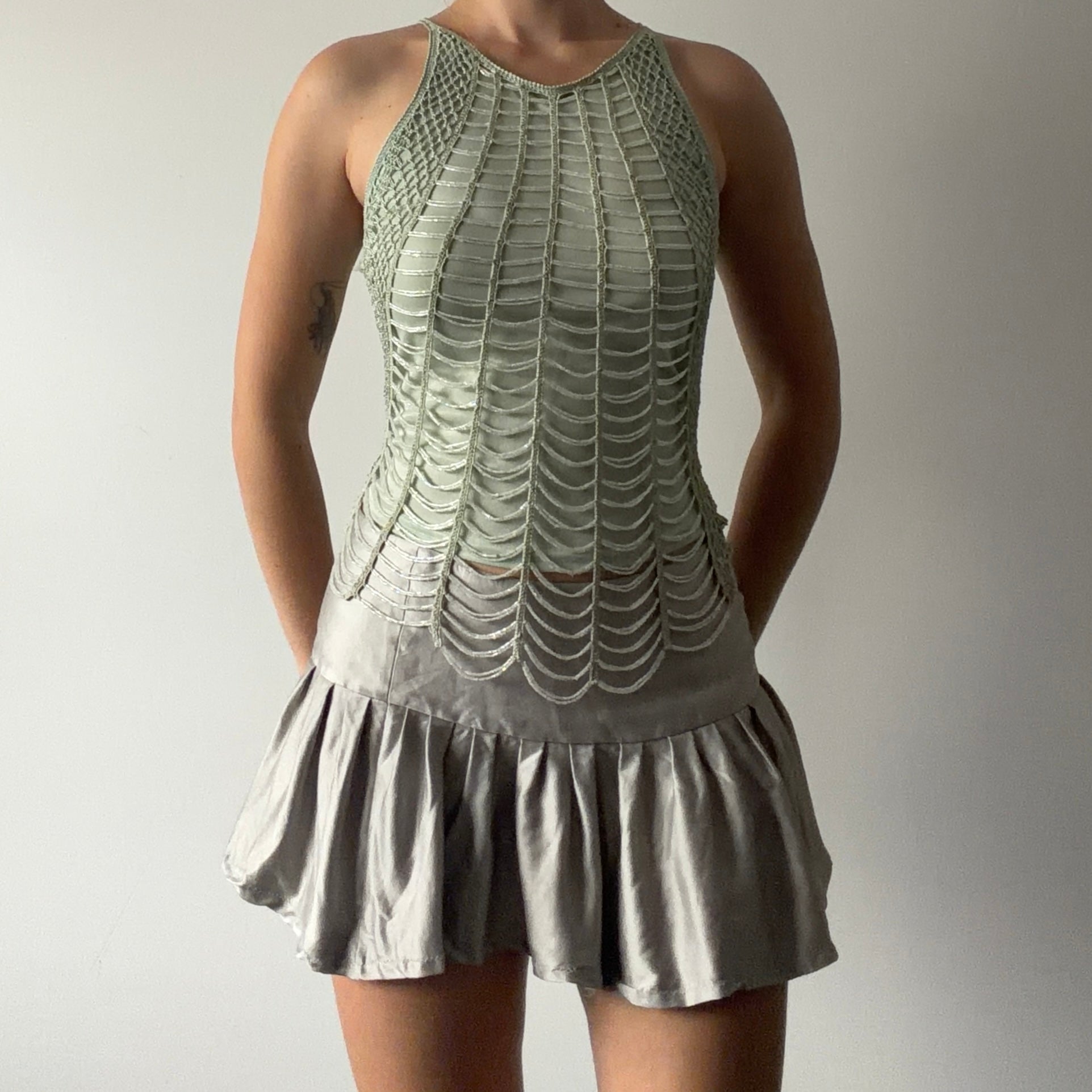 Quiz Beaded Crochet Top | S