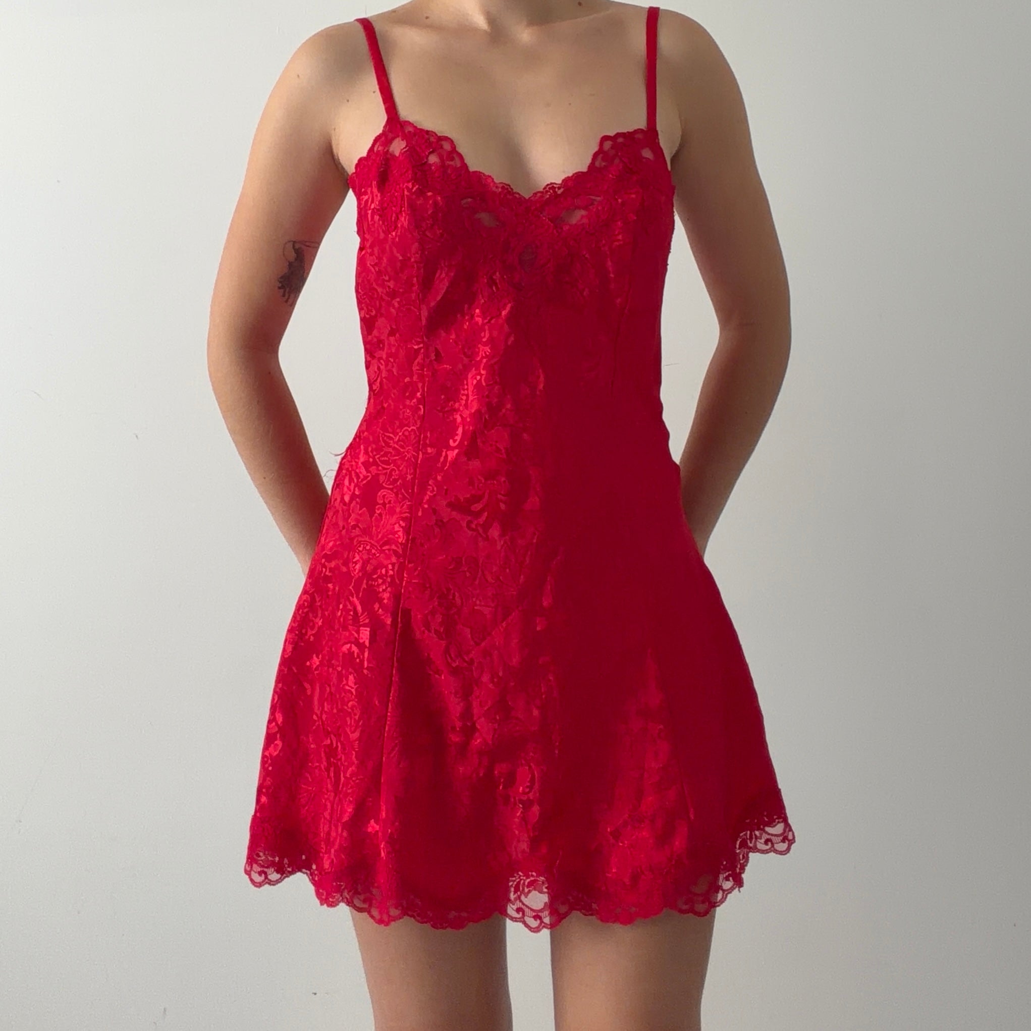 Victoria's Secret Gold Label Mini Slip | S