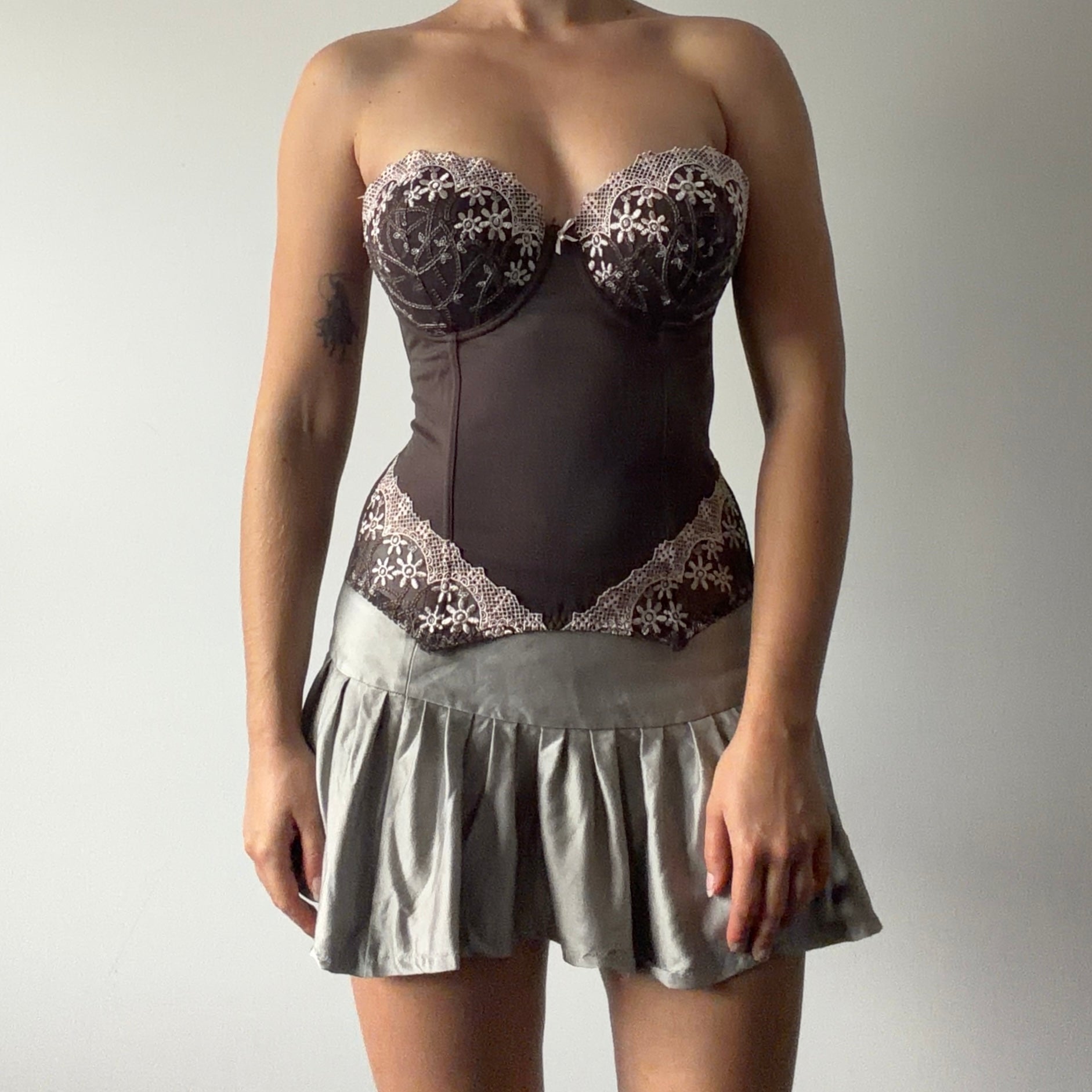 Embroidered Strapless Corset | L