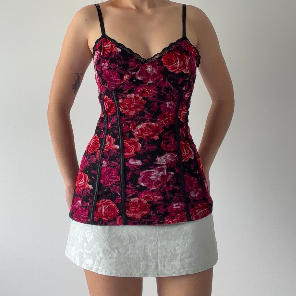 No Boundaries Rose Mesh Cami | L