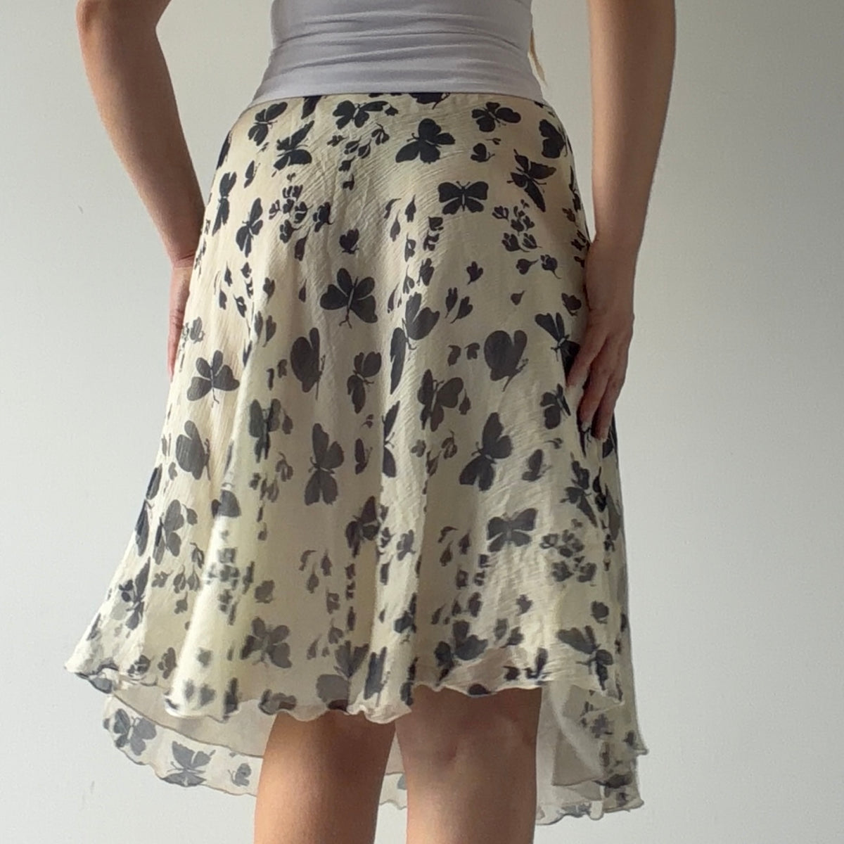 Ilyse Hart Silk Butterfly skirt | XS